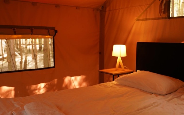 Molodost Glamping