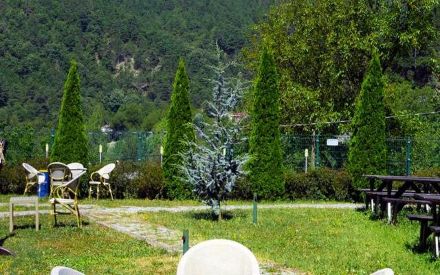 Sarot Thermal Park Hotel (Halal Hotel)