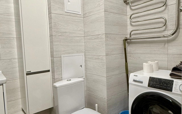 Elegantnaya Yevro 2 U Platonovskogo Flat