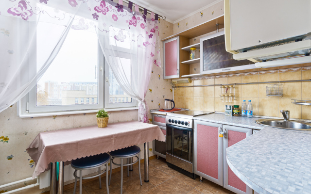 Апартаменты Москва Снежная 17/2