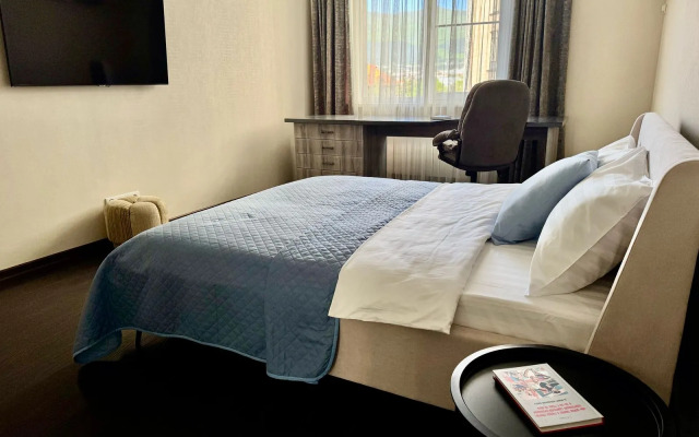 Prostornaya Ryadom s Morem Flat