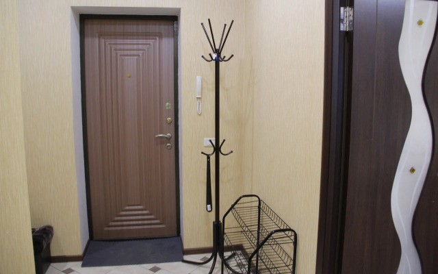 V Tsentre Goroda Flat