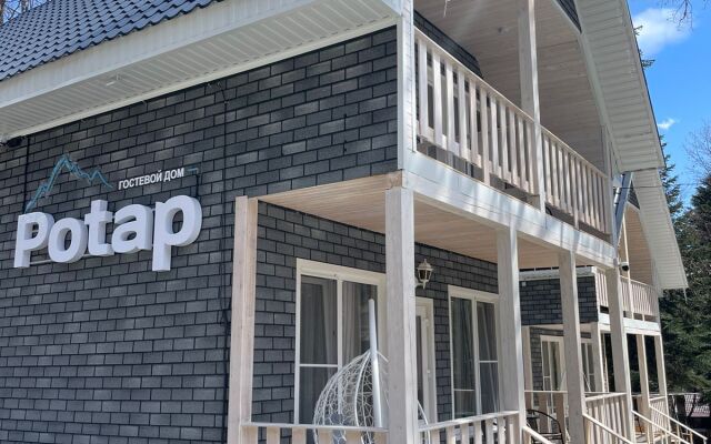 Potap Guest House