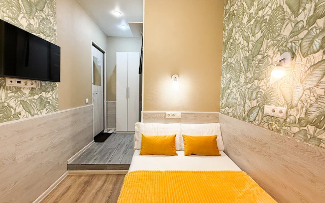 U Metro Varshavskaya Sk10 Apartments