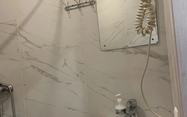 Na Ulitse Lyotchika Ulyyanina 7 Flat