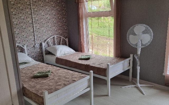 Chudesnoe Mesto Guest House