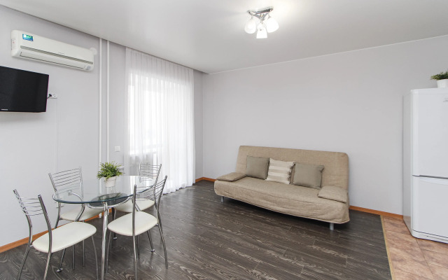 Апартаменты с двуспальной кроватью и кухонной зоной №202