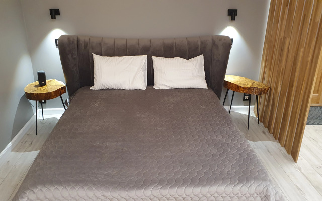 RED STUDIO Flat