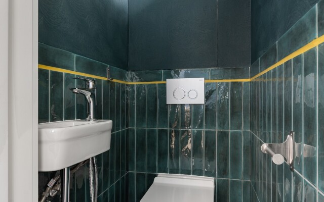 Апартаменты LetYourFlat Boutique