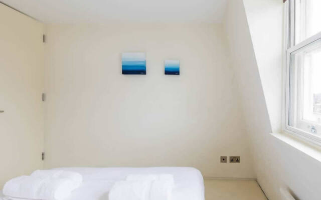 Comfortable Aircon Apartment Earls Court