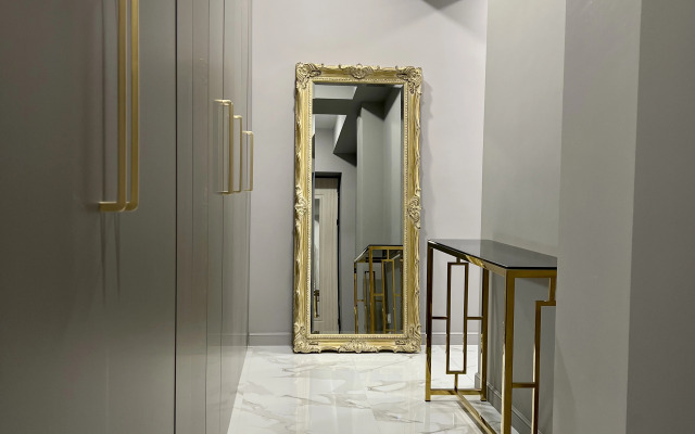 V Rayone Primorye Apartments