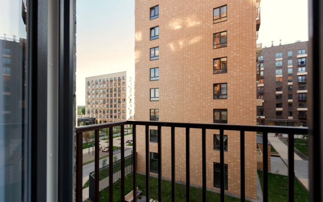 S Balkonom Flat