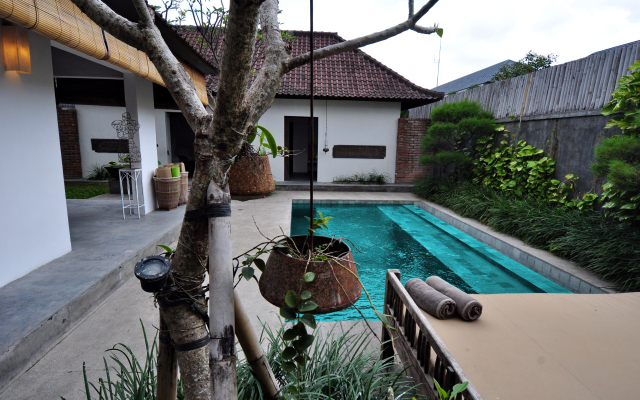 Вилла Authentic 2BR in Seminyak