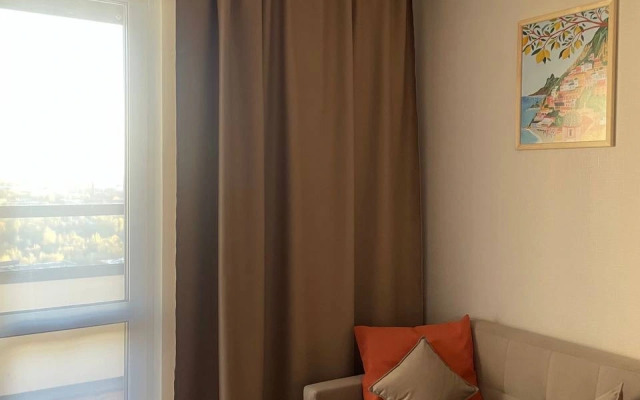 Na Dal'nevostochnom prospekte Flat
