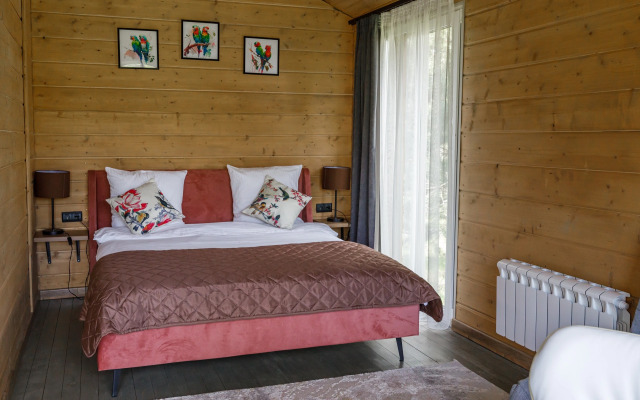 43m v lesnoy zone ryadom so Zvenigorodom Private House
