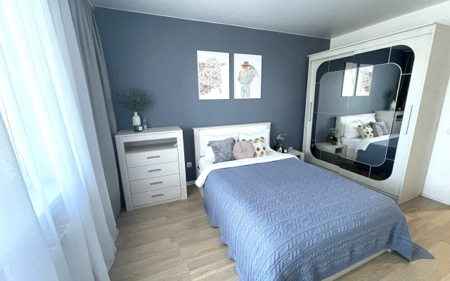 Квартира Apartment Sweet Home на Мурата Ахеджака 16/1