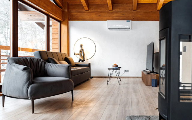 Chalet 1 "House of air"