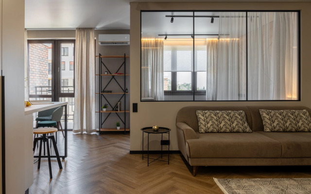 Elegantnost i Komfort s Krasivym Vidom na More i Gory Apartment