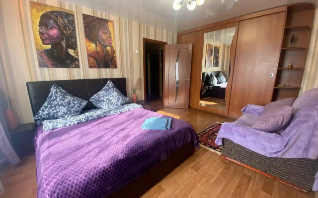 Na Komsomolskoy Flat