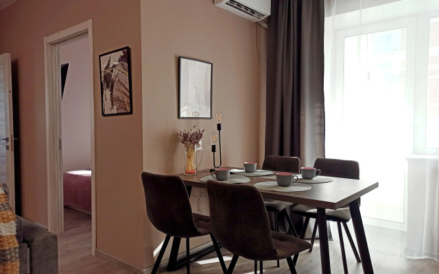 V Novom Zhk dlya Bolshoy Semyi Blizko k Tsentru Flat