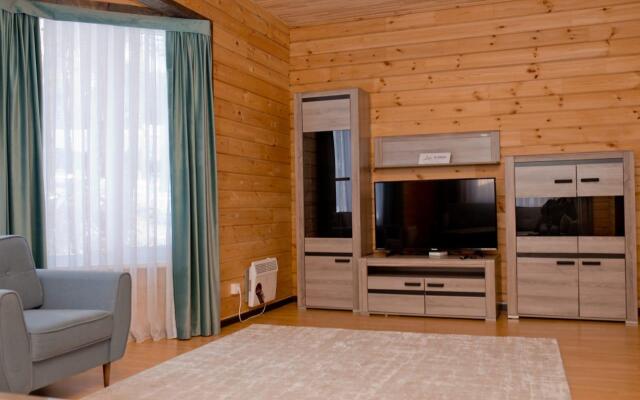 Ski Paradise Karakol Hotel