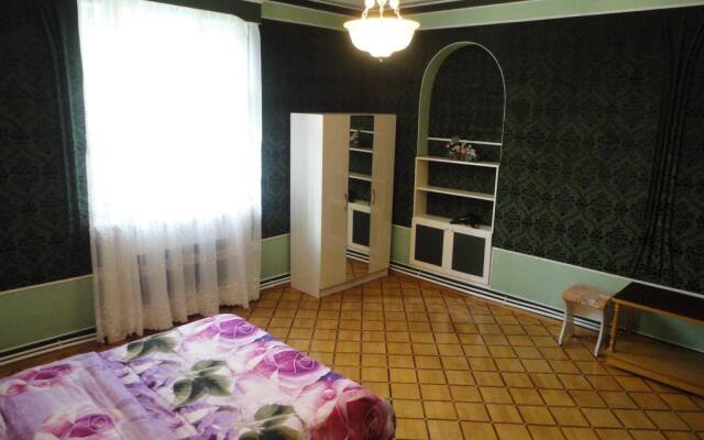 Royal Boutique Hotel on Kievyan Boutique-Hotel