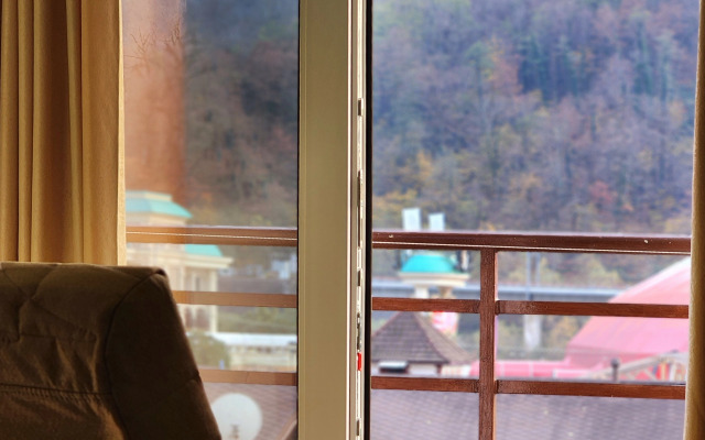 Квартира Уютная Студия с Видом на Горы