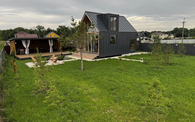 Частный дом Барнхауз с сауной и уличным джакузи