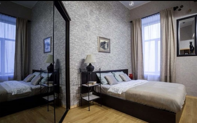 Апартаменты Двухкомнатные рядом с Эрмитажем