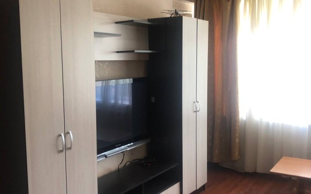 2 Komnatnye Apartamenty V Tsentre Flat