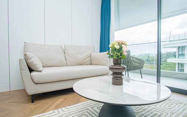 Апартаменты Coastal 1 Bd Moments from the Sea
