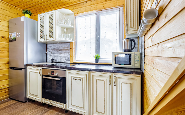 Semeyny Zagorodny Klub Otdykha Agoy-Shale Private house