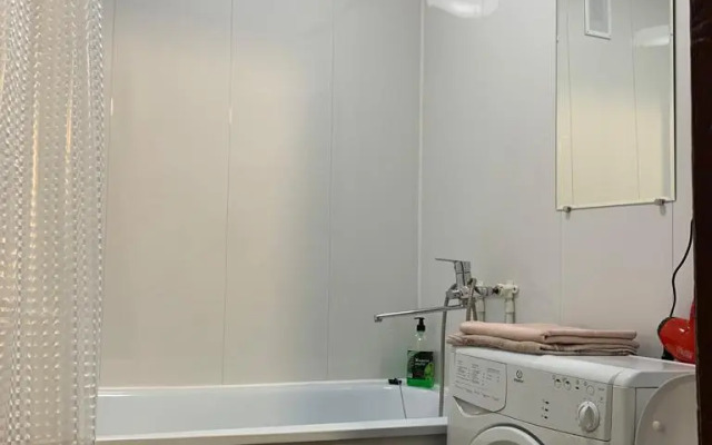 Na Pervomayskoy 50/1 Flat