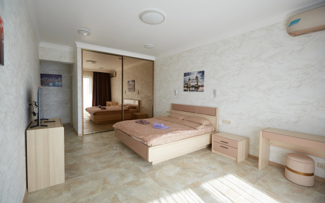 Ideal House Sea View Apartments