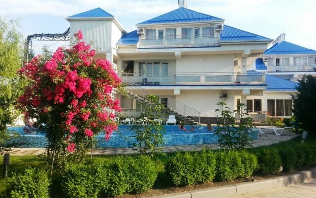 Solnechny Guest House