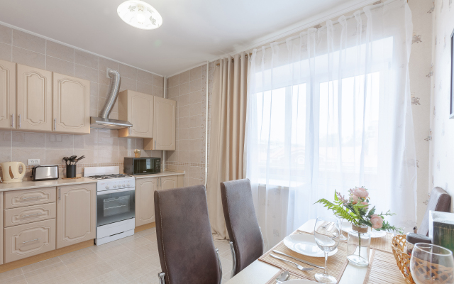 Apartamenty Rentplaza Tsentr Vozle Naberezhnoy Living Quarters