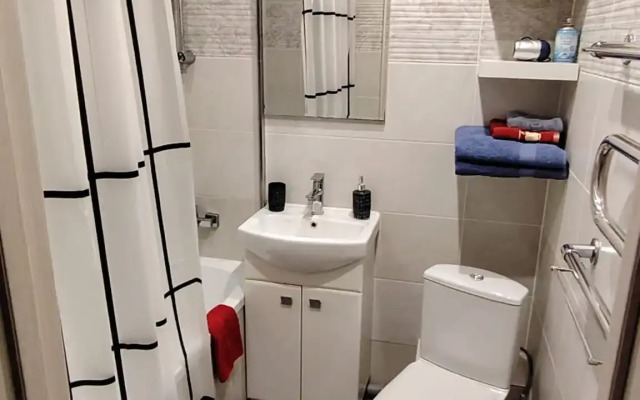 Апартаменты Космонавтов 30