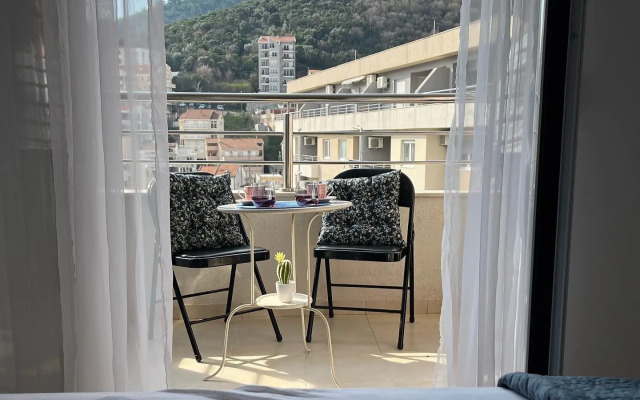 Apartments Budva City De Lux
