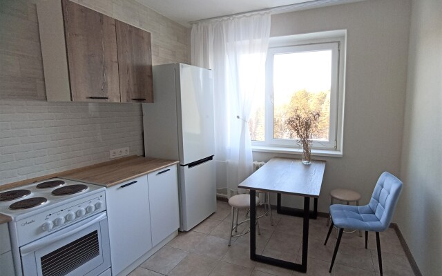 Dvukhkomnatnye U Lerua Merlen I Tts Planeta Apartments
