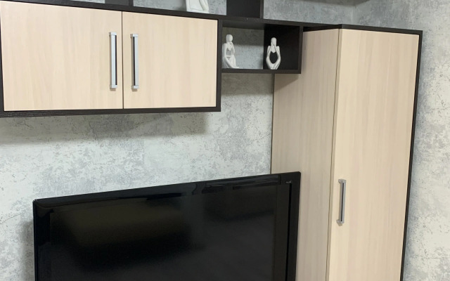 Dvukhkomnatnaya Prosveshcheniya 106A Flat