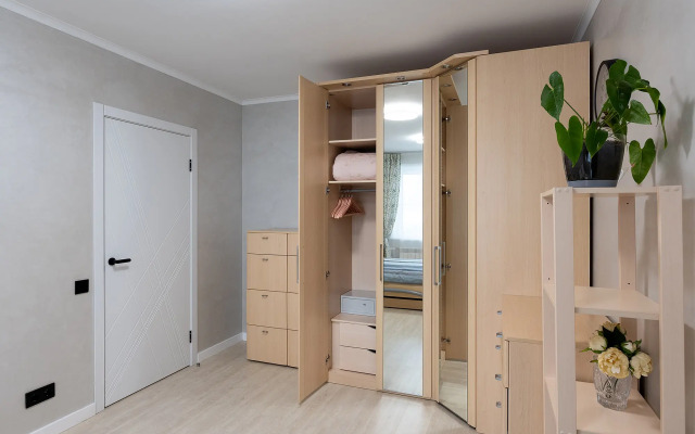 DeNoch na Rabochem Gorodke Flat