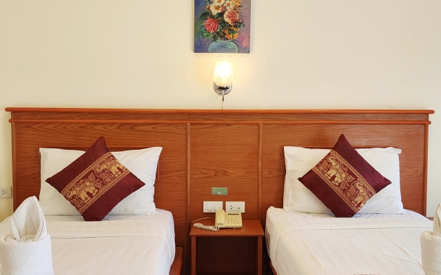 Phaithong Sotel Resort Hotel