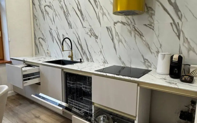 Lyuks Vozle Istochnika Apartments