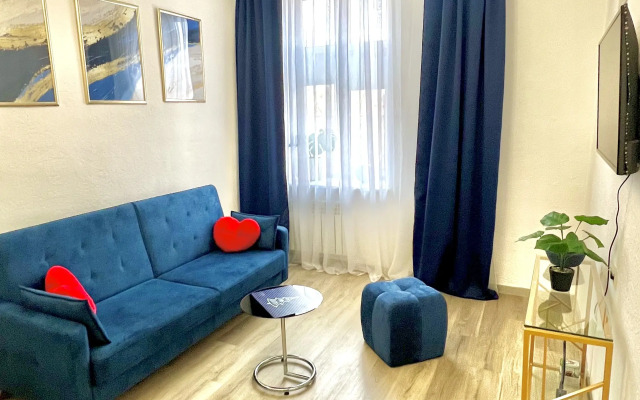 V Tsentre na prospekte Apartments