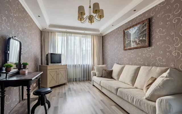 Квартира на Софийской 35к2