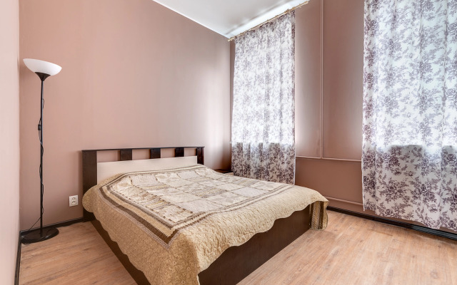 SpbMain SpbMejn na Efimova Flat