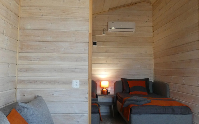 Частный Дом 7 с Отдельными Кроватями