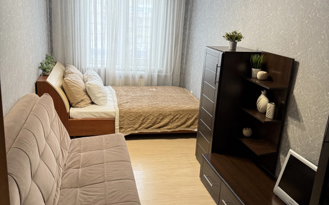 Квартира 2-комнатная с балконом на Октябрьском