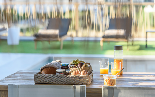 Calma Luxury Villa