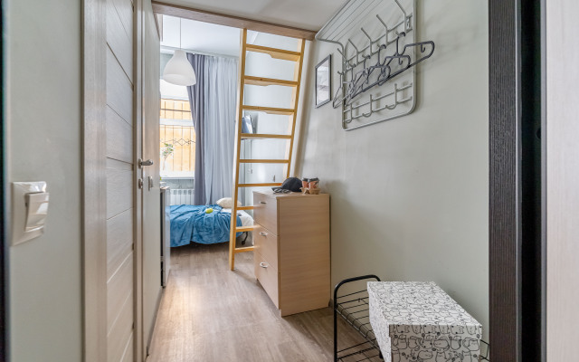 N&V Studios flat